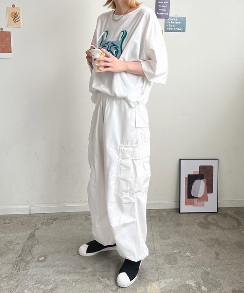 ABYS(アビス)の「アニマル柄刺繍BIGTシャツ(Tシャツ/カットソー・レディース・ブラック/ホワイト/オートミール/ブルー・FREE)」の11枚目の写真