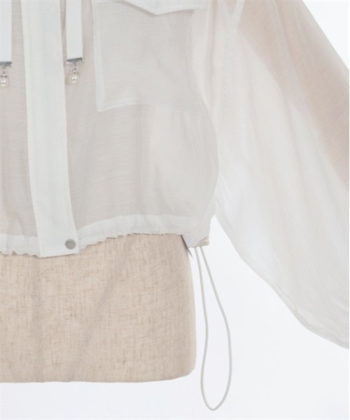 axes femme(アクシーズファム)の「ポケット付シアーパーカー(ブルゾン・レディース・キナリ/ブラック/グレイッシュベージュ/ブルー・FREE)」の9枚目の写真