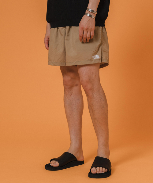 THE NORTH FACE(ザノースフェイス)の「THE NORTH FACE Versatile Short NB42335(その他パンツ・メンズ・チャコールグレー/パープル/ベージュ/ブラック/イエロー/カーキ・X-LARGE/LARGE/MEDIUM)」の3枚目の写真