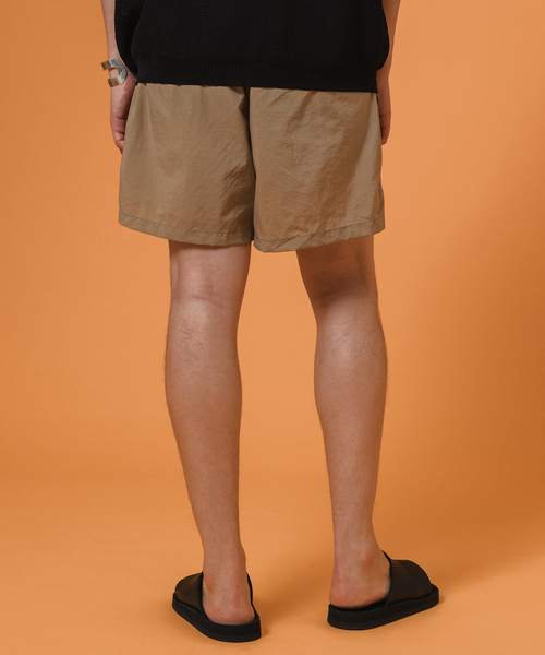 THE NORTH FACE(ザノースフェイス)の「THE NORTH FACE Versatile Short NB42335(その他パンツ・メンズ・チャコールグレー/パープル/ベージュ/ブラック/イエロー/カーキ・X-LARGE/LARGE/MEDIUM)」の21枚目の写真