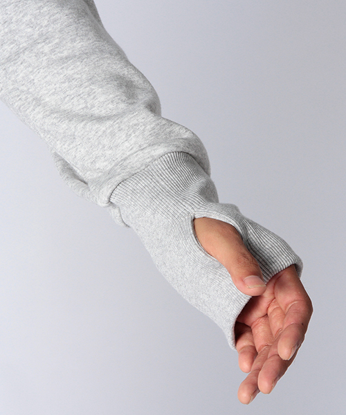 BEAMS（ビームス）の「BEAMS / バック ファー プルオーバー パーカー（パーカー・メンズ・グレー/ブラック・SMALL/MEDIUM/LARGE）」の12枚目の写真