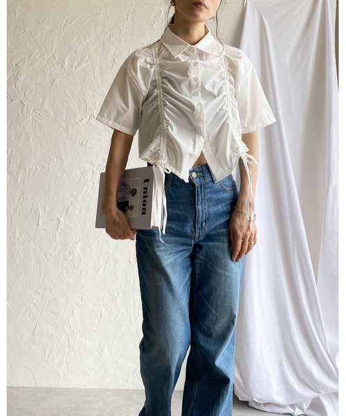 She's Closet(シーズクローゼット)の「半袖ショート丈クロップドドロストシャーリングギャザーリボンシャツブラウス(シャツ/ブラウス・レディース・ホワイト/ブルー/ブラック・FREE)」の12枚目の写真