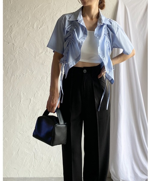 She's Closet(シーズクローゼット)の「半袖ショート丈クロップドドロストシャーリングギャザーリボンシャツブラウス(シャツ/ブラウス・レディース・ホワイト/ブルー/ブラック・FREE)」の14枚目の写真