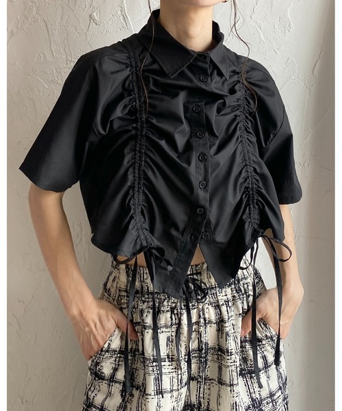 She's Closet(シーズクローゼット)の「半袖ショート丈クロップドドロストシャーリングギャザーリボンシャツブラウス(シャツ/ブラウス・レディース・ホワイト/ブルー/ブラック・FREE)」の17枚目の写真