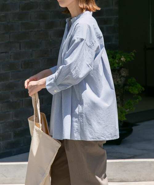 FORK&SPOON（フォークアンドスプーン）の「FORK&SPOON　ストライプタックブラウス（シャツ/ブラウス・レディース・ブラック/ブルー・1）」の5枚目の写真