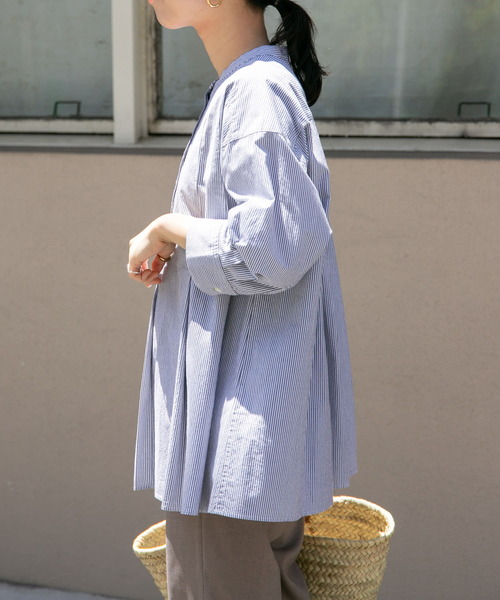 FORK&SPOON（フォークアンドスプーン）の「FORK&SPOON　ストライプタックブラウス（シャツ/ブラウス・レディース・ブラック/ブルー・1）」の10枚目の写真