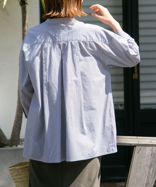 FORK&SPOON（フォークアンドスプーン）の「FORK&SPOON　ストライプタックブラウス（シャツ/ブラウス・レディース・ブラック/ブルー・1）」の20枚目の写真