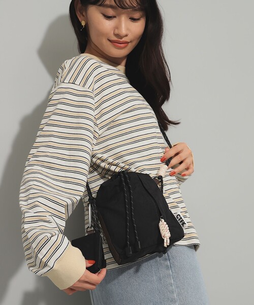 Ray BEAMS(レイビームス)の「CTRL FREAK / ナイロン ハンディ ショルダー(ショルダーバッグ・レディース・ブラック/グリーン系その他5/グレー・ONE SIZE)」の6枚目の写真