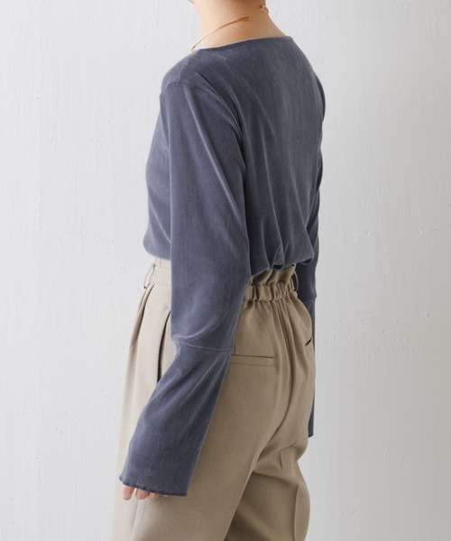 COLLAGE GALLARDAGALANTE(コラージュガリャルダガランテ)の「ベロアカットソー(Tシャツ/カットソー・レディース・ネイビー/ホワイト/レッド/ブルー・FREE)」の9枚目の写真