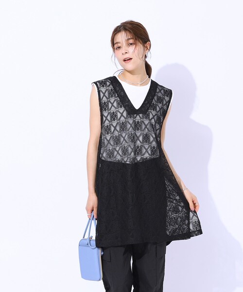 Cutie Blonde(キューティーブロンド)の「◆【前後2WAY】コーデのアクセントに ミドル丈レースジレ(ベスト・レディース・ブラウン系その他/ブラック/ホワイト系・00)」の6枚目の写真