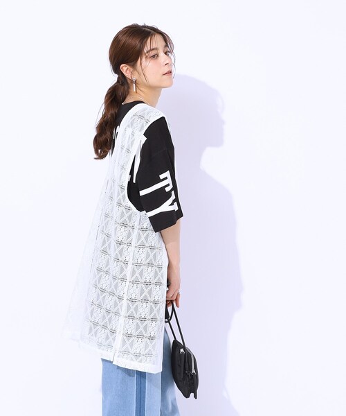 Cutie Blonde(キューティーブロンド)の「◆【前後2WAY】コーデのアクセントに ミドル丈レースジレ(ベスト・レディース・ブラウン系その他/ブラック/ホワイト系・00)」の17枚目の写真