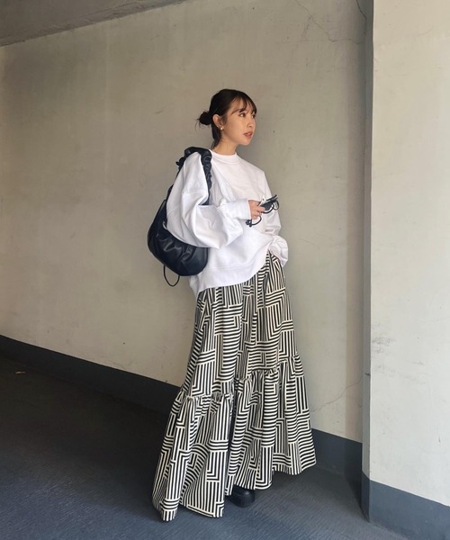 y/m by 村岡美里（イムバイムラオカミサト）の「ドローコードショルダーBAG（ショルダーバッグ・レディース・ブラック・FREE）」の17枚目の写真