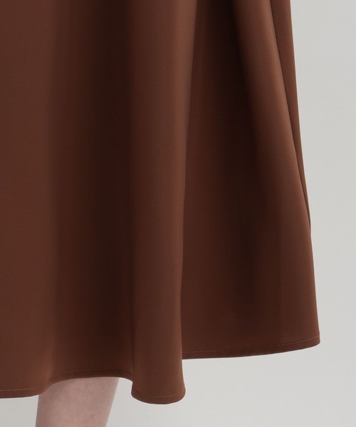 Andemiu（アンデミュウ）の「【WEB/一部店舗限定】レースブラウス×サテンワンピース121379（ドレス・レディース・カーキ/ダークブラウン/ブラック・FREE）」の20枚目の写真
