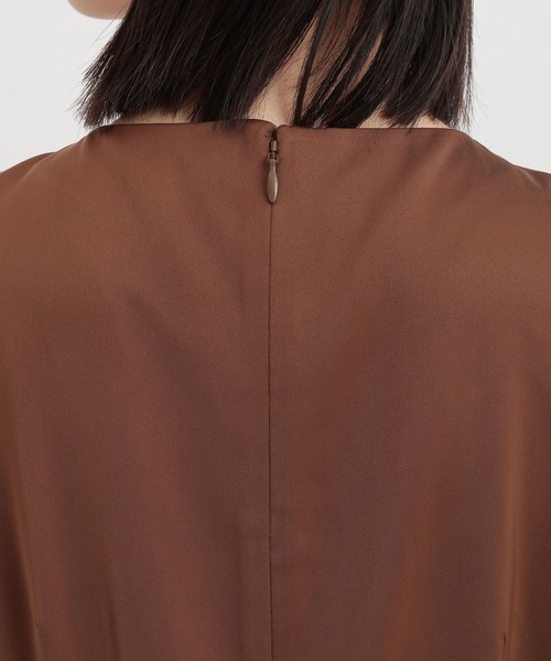 Andemiu（アンデミュウ）の「【WEB/一部店舗限定】レースブラウス×サテンワンピース121379（ドレス・レディース・カーキ/ダークブラウン/ブラック・FREE）」の21枚目の写真