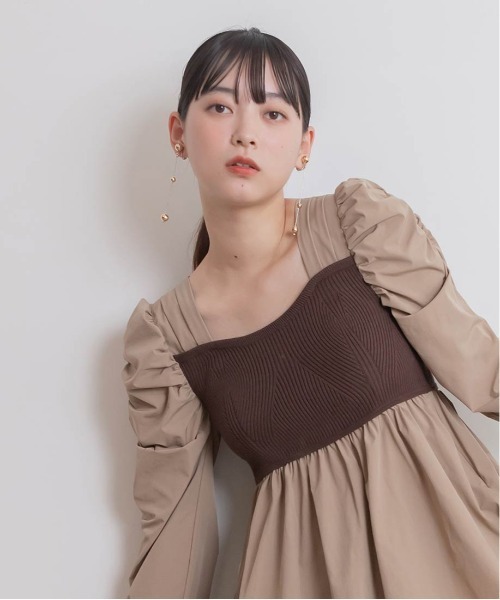 RANDA(ランダ)の「ロングスイングイヤリング(イヤリング・レディース・ホワイト系その他/ゴールド・FREE)」の10枚目の写真
