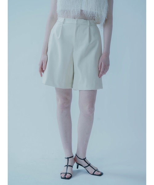 :ETHROF(イーサオブ)の「ECOLEATHER HALF PANTS(その他パンツ・レディース・ブラック/アイボリー・MEDIUM)」の6枚目の写真