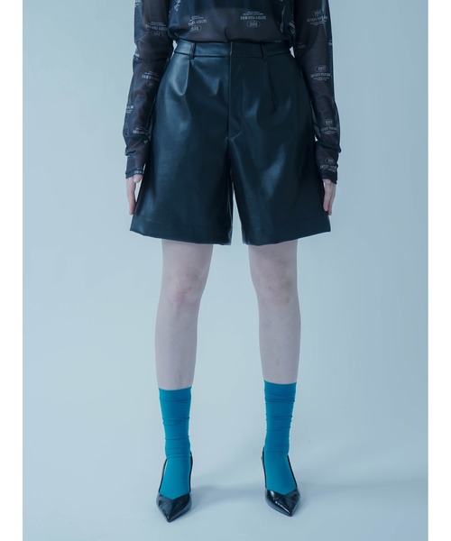 :ETHROF(イーサオブ)の「ECOLEATHER HALF PANTS(その他パンツ・レディース・ブラック/アイボリー・MEDIUM)」の5枚目の写真