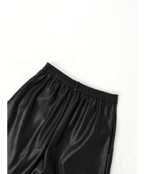 :ETHROF(イーサオブ)の「ECOLEATHER HALF PANTS(その他パンツ・レディース・ブラック/アイボリー・MEDIUM)」の15枚目の写真