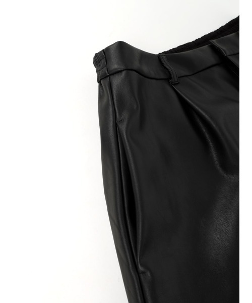 :ETHROF(イーサオブ)の「ECOLEATHER HALF PANTS(その他パンツ・レディース・ブラック/アイボリー・MEDIUM)」の16枚目の写真