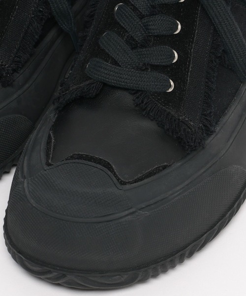 niko and...（ニコアンド）の「オリジナルボリュームフリンジスニーカー（スニーカー・レディース・ブラック/アイボリー・MEDIUM/LARGE）」の8枚目の写真