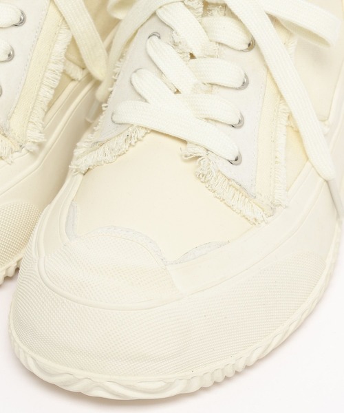 niko and...（ニコアンド）の「オリジナルボリュームフリンジスニーカー（スニーカー・レディース・ブラック/アイボリー・MEDIUM/LARGE）」の7枚目の写真