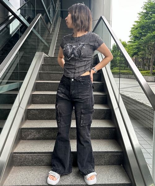 .KOM(ドットコム)の「A'GEM/9 × .kom 『.KOM/ドットケーオーエム』ブロークン蝶クロップTEE(Tシャツ/カットソー・レディース・チャコールグレー/ホワイト・S)」の16枚目の写真