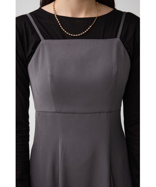 AZUL by moussy（アズールバイマウジー）の「カップ付きキャミワンピース（ワンピース・レディース・ベージュ/グレー/ブラック・SMALL/MEDIUM）」の8枚目の写真