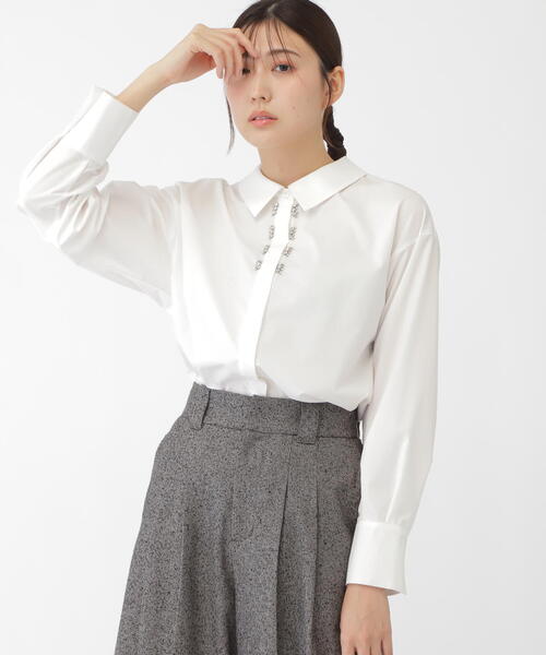 JILL by JILL STUART(ジルバイジルスチュアート)の「◇ビジューシャツブラウス(シャツ/ブラウス・レディース・ホワイト/ブルー・FREE)」の18枚目の写真