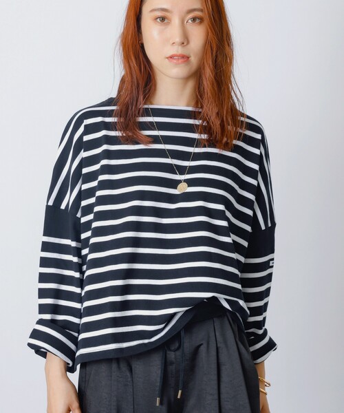 MONT KEMMEL(モンケメル)の「【MONT KEMMEL/モン ケメル】ワイドバスクシャツ / ボーダーロングスリーブT / ショート丈(Tシャツ/カットソー・レディース・ホワイト/ブラック/ブルー・フリー)」の3枚目の写真