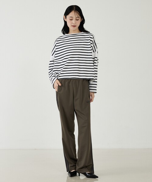 MONT KEMMEL(モンケメル)の「【MONT KEMMEL/モン ケメル】ワイドバスクシャツ / ボーダーロングスリーブT / ショート丈(Tシャツ/カットソー・レディース・ホワイト/ブラック/ブルー・フリー)」の16枚目の写真