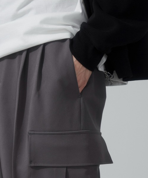 WEGO（ウィゴー）の「WEGO/スーパーバギーカーゴスラックス（スラックス・メンズ・ブラック/ライトベージュ/ダークグレー・SMALL/MEDIUM/LARGE）」の8枚目の写真