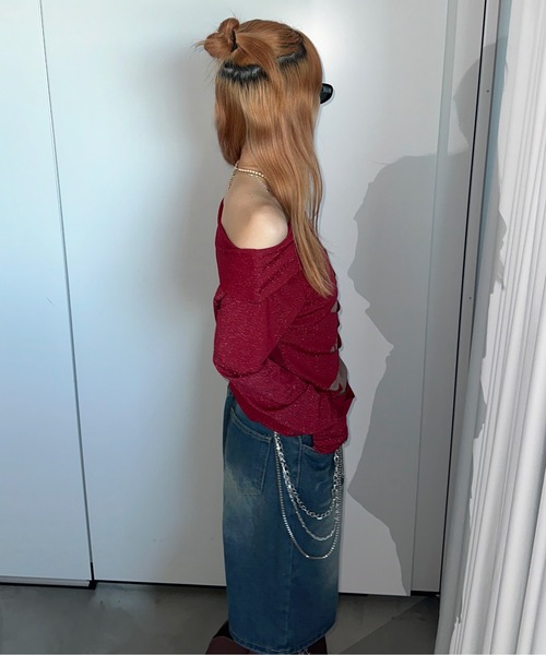 sedacle girl(セダクルガール)の「ダメージレイヤード風オフショルダー(Tシャツ/カットソー・レディース・ブラック/ボルドー・SMALL/MEDIUM)」の13枚目の写真