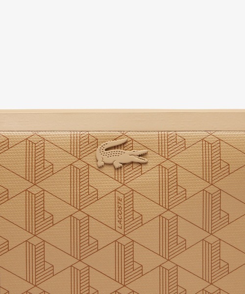 LACOSTE(ラコステ)の「ゼリー ミニクラッチバッグ(クラッチバッグ・レディース・ワイン/ベージュ・FREE)」の6枚目の写真