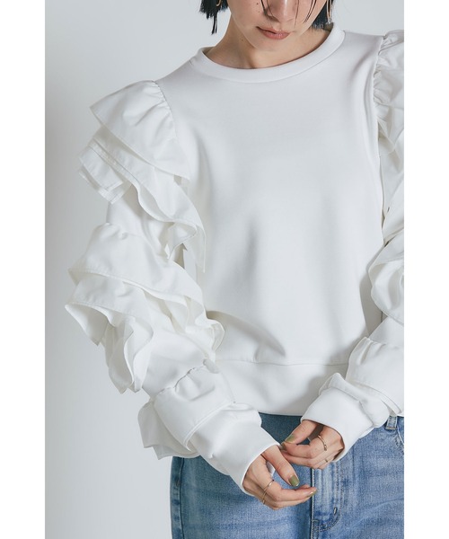 &. NOSTALGIA(アンドドットノスタルジア)の「花びらスリーブボンディングトップス(Tシャツ/カットソー・レディース・ブラック/オフホワイト・M)」の2枚目の写真