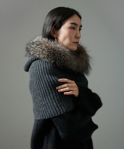 FRATELLI TALLI（フラテリタリ）の「【FRATELLI TALLI(フラテリータリー)】KRASH（ストール/ショール・レディース・チャコールグレー/ブラウン系その他2・FREE）」の2枚目の写真