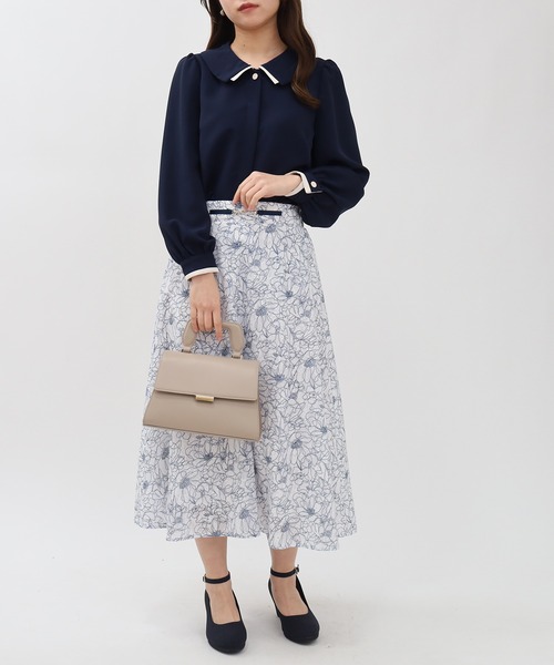 ASTORIA ODIER（アストリアオディール）の「衿配色ブラウス（シャツ/ブラウス・レディース・ベージュ/ブラウン/グリーン/ネイビー/ラベンダー・SMALL/MEDIUM）」の11枚目の写真