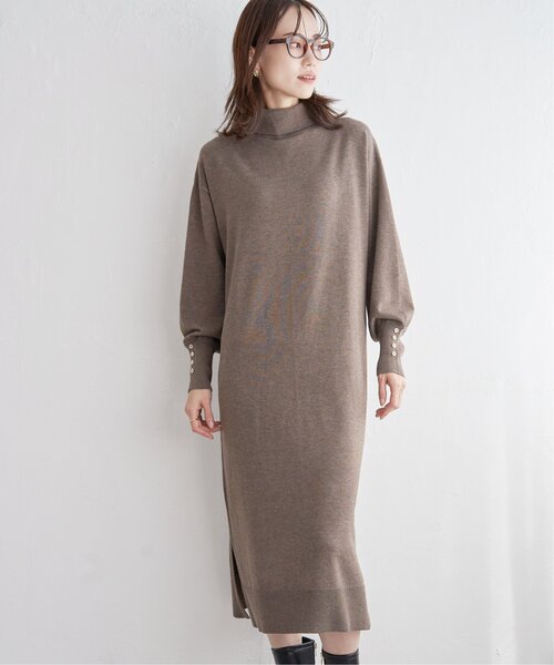 IKKA LOUNGE（イッカラウンジ）の「タートルニットスリットワンピース（ワンピース・レディース・ブラック/モカ・M/L/S）」の17枚目の写真