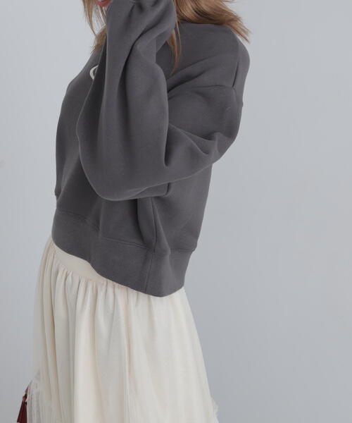 FREE'S MART（フリーズマート）の「◆スポーツロゴサガラ刺繍ショート丈スウェット（スウェット・レディース・ライトグリーン/ホワイト/ブラック・FREE）」の6枚目の写真