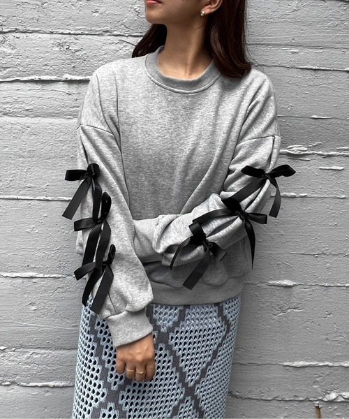 VICKY(ビッキー)の「リボンスリーブショートボリュームスウェット《手洗い可能》(スウェット・レディース・グレー/ブラック・M)」の15枚目の写真