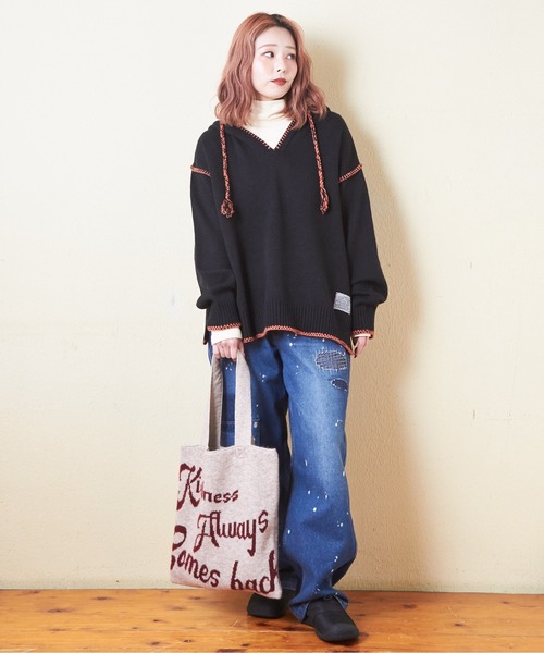 CUBE SUGAR（キューブシュガー）の「リサイクルニットジャガードトートバッグ（トートバッグ・レディース・スミクロ/ベージュ/トップグレー・M）」の10枚目の写真