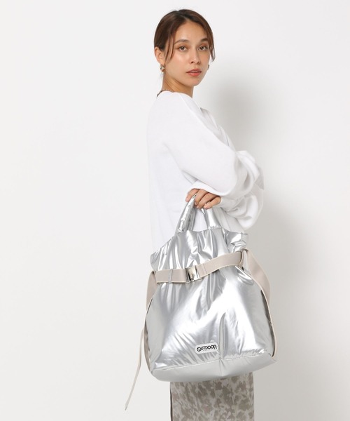 OUTDOOR PRODUCTS（アウトドアプロダクツ）の「【HEREIAM】OUTDOOR(アウトドア)別注/2WAYベルトトートバッグM（トートバッグ・レディース・ブラック/カーキ/シルバー/ブラック系・FREE）」の22枚目の写真