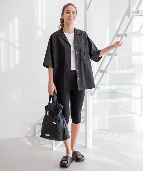 OUTDOOR PRODUCTS（アウトドアプロダクツ）の「【HEREIAM】OUTDOOR(アウトドア)別注/2WAYベルトトートバッグM（トートバッグ・レディース・ブラック/カーキ/シルバー/ブラック系・FREE）」の7枚目の写真