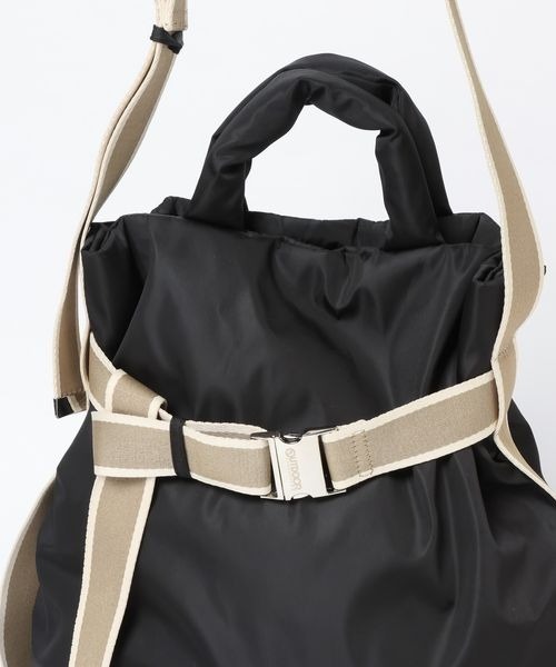 OUTDOOR PRODUCTS（アウトドアプロダクツ）の「【HEREIAM】OUTDOOR(アウトドア)別注/2WAYベルトトートバッグM（トートバッグ・レディース・ブラック/カーキ/シルバー/ブラック系・FREE）」の14枚目の写真