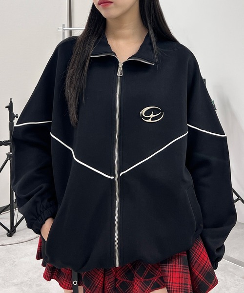 Figments（フィグメンツ）の「フェイクレザーオーバージャケット