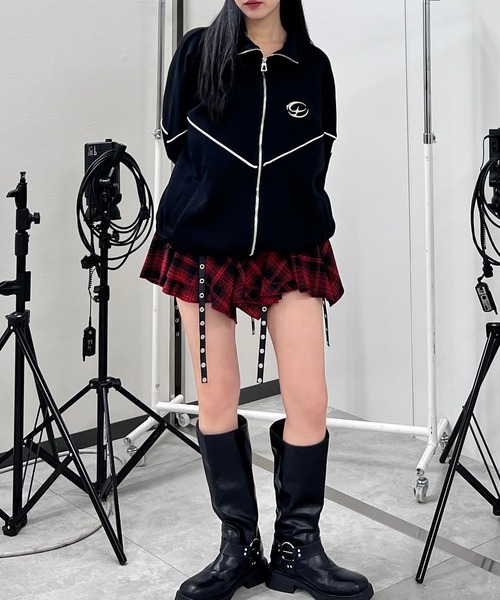 Figments（フィグメンツ）の「メタルパッチオーバートラックジャケット（その他アウター・レディース・ブラック・FREE）」の5枚目の写真