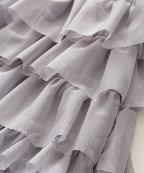 SpRay（スプレイ）の「チュールフリルティアードロングスカート（スカート・レディース・グレー/アイボリー/ブラック・FREE）」の5枚目の写真