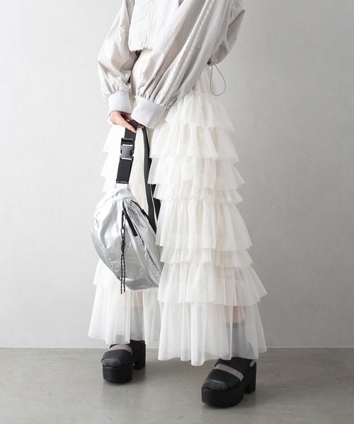 SpRay（スプレイ）の「チュールフリルティアードロングスカート（スカート・レディース・グレー/アイボリー/ブラック・FREE）」の15枚目の写真