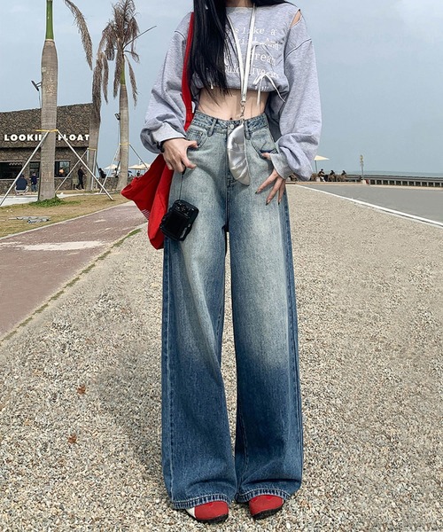 aimoha(アイモハ)の「グラデーションウォッシュ・ハイウエストワイドデニムパンツ(デニムパンツ・レディース・ブルー・XX-LARGE/X-LARGE/LARGE/MEDIUM/SMALL/X-SMALL)」の8枚目の写真