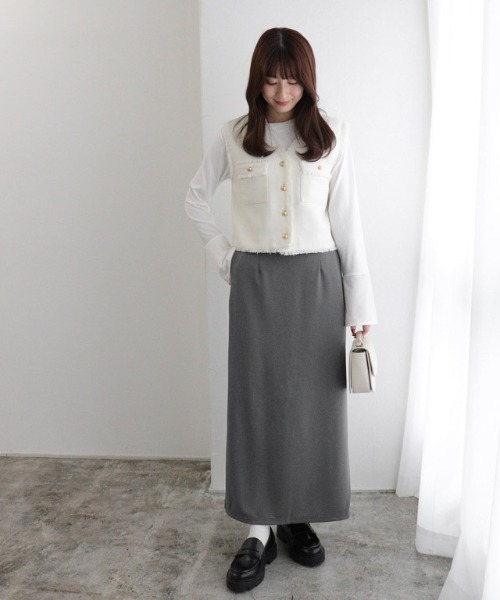 Pierrot（ピエロ）の「スーパーストレッチIラインスカート（スカート・レディース・アイボリー/ブラック/チャコール/ブルー・S/M/PL/PM/L）」の13枚目の写真