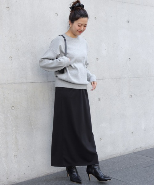 Pierrot（ピエロ）の「スーパーストレッチIラインスカート（スカート・レディース・アイボリー/ブラック/チャコール/ブルー・S/M/PL/PM/L）」の19枚目の写真